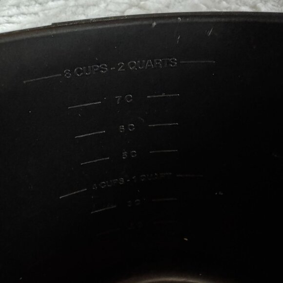 Pampered Chef Micro Cooker 2-Quart Black With Strainer Lid - Picture 4 of 5